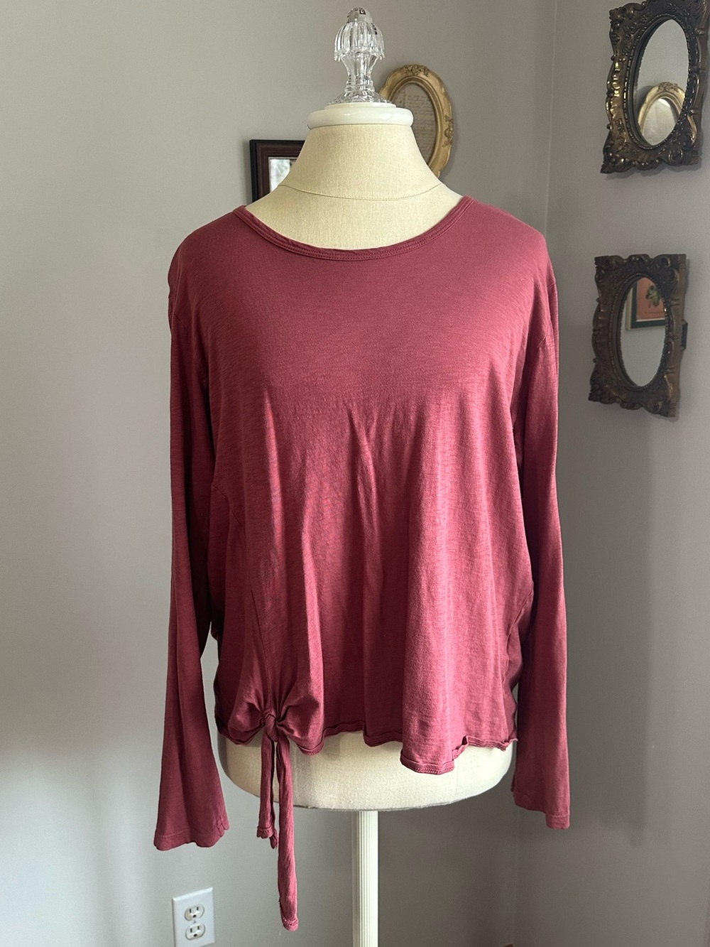 Sundry Dusty Maroon Long-Sleeve Tie-Hem Tee